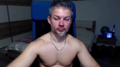 Snapshot of robbyshawz chatting on March 8, 2025, 10:43 am robbyshawz online show from March 8, 2025, 10:43 am