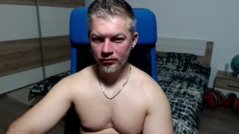 robbyshawz online show from May 17, 2026, 5:49 am