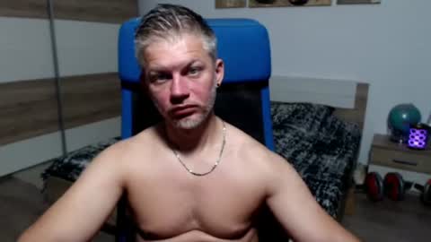 robbyshawz online show from July 2, 2026, 4:18 am