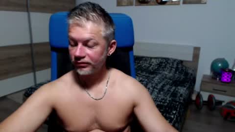 robbyshawz online show from July 6, 2026, 4:42 am