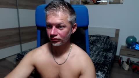 robbyshawz online show from July 9, 2026, 4:49 am
