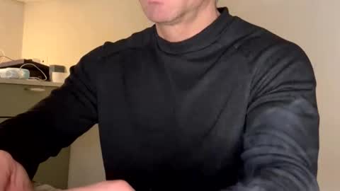 Snapshot of roberpierre_ho chatting on March 3, 2026, 12:28 am roberpierre_ho online show from March 3, 2026, 12:28 am