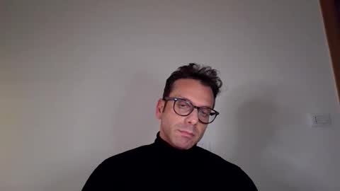 Snapshot of roberpierre_ho chatting on March 30, 2026, 11:28 pm roberpierre_ho online show from March 30, 2026, 11:28 pm