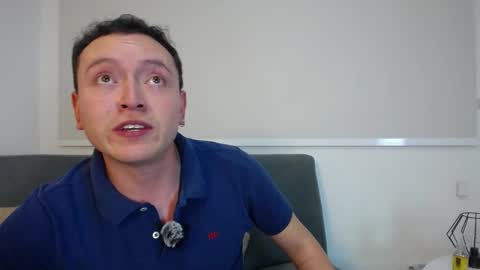 Snapshot of robert_honey chatting on September 21, 2025, 1:07 am Robert online show from September 21, 2025, 1:07 am