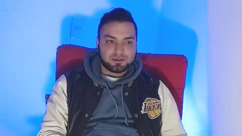 Snapshot of robert_leroy chatting on December 15, 2024, 8:08 am Stiven - online show from December 15, 2024, 8:08 am