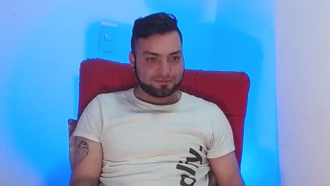 Snapshot of robert_leroy chatting on December 15, 2024, 11:55 am Stiven - online show from December 15, 2024, 11:55 am