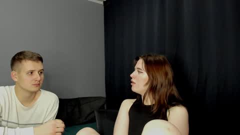 Snapshot of robert_lisa chatting on December 11, 2024, 3:37 pm Lisa and Robert i am online all days 900 am GMT3 online show from December 11, 2024, 3:37 pm