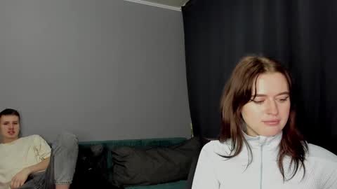 Snapshot of robert_lisa chatting on December 12, 2024, 2:44 pm Lisa and Robert i am online all days 900 am GMT3 online show from December 12, 2024, 2:44 pm