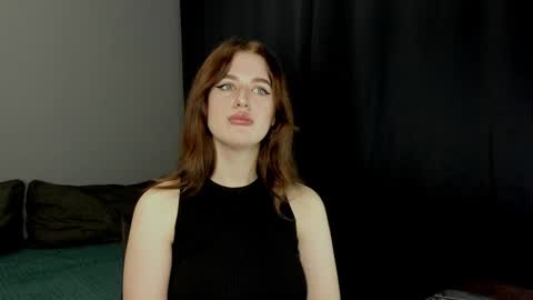 Snapshot of robert_lisa chatting on December 23, 2024, 11:25 am Lisa and Robert i am online all days 900 am GMT3 online show from December 23, 2024, 11:25 am