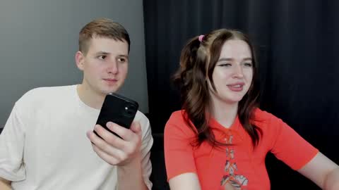 Snapshot of robert_lisa chatting on January 16, 2025, 11:58 am Lisa and Robert i am online all days 900 am GMT3 online show from January 16, 2025, 11:58 am