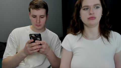 Snapshot of robert_lisa chatting on January 27, 2025, 12:16 pm Lisa and Robert i am online all days 900 am GMT3 online show from January 27, 2025, 12:16 pm