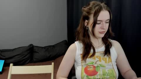 Snapshot of robert_lisa chatting on January 31, 2025, 10:31 am Lisa and Robert i am online all days 900 am GMT3 online show from January 31, 2025, 10:31 am