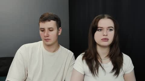 Snapshot of robert_lisa chatting on February 18, 2025, 11:41 pm Lisa and Robert i am online all days 900 am GMT3 online show from February 18, 2025, 11:41 pm