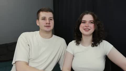 Snapshot of robert_lisa chatting on February 22, 2025, 1:22 am Lisa and Robert i am online all days 900 am GMT3 online show from February 22, 2025, 1:22 am