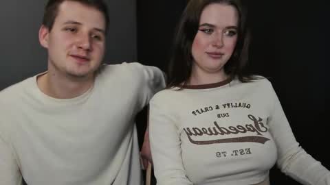 Snapshot of robert_lisa chatting on March 10, 2025, 6:23 pm Lisa and Robert i am online all days 900 am GMT3 online show from March 10, 2025, 6:23 pm