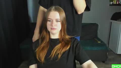 Snapshot of robert_lisa chatting on October 15, 2025, 9:53 am Lisa and Robert  i am online all days 900 am GMT3   online show from October 15, 2025, 9:53 am