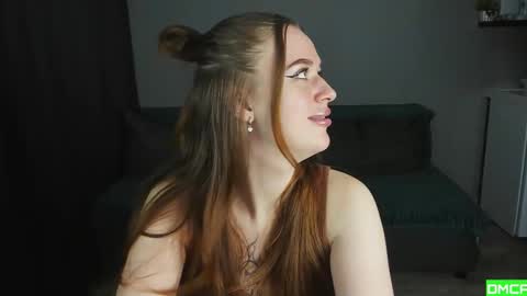 Snapshot of robert_lisa chatting on October 28, 2025, 3:58 pm Lisa and Robert  i am online all days 900 am GMT3   online show from October 28, 2025, 3:58 pm