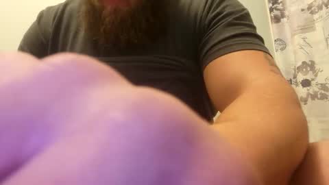 robertd5094 online show from February 15, 2026, 5:42 pm