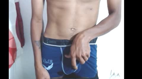 roberthycami2123 online show from February 10, 2026, 7:07 pm