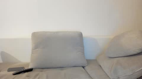 roberto4ever online show from November 11, 2025, 5:51 am