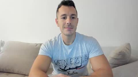 roberto4ever online show from February 21, 2026, 6:03 am