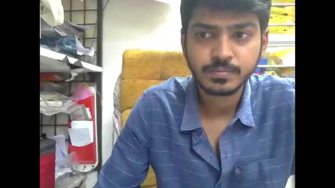 Snapshot of robertsalia220 chatting on November 10, 2025, 12:04 pm Robertsalia online show from November 10, 2025, 12:04 pm