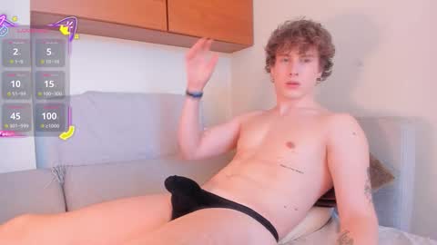 Snapshot of robfavorite1 chatting on October 2, 2025, 11:06 am robfavorite1 online show from October 2, 2025, 11:06 am