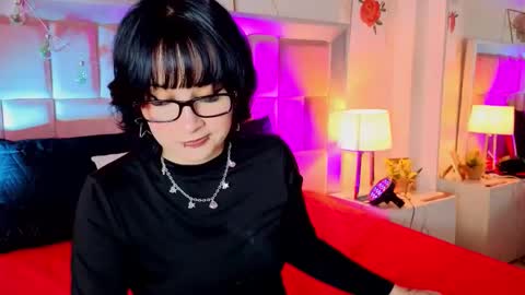 robin D online show from May 6, 2026, 2:11 pm