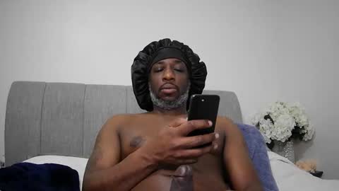 Snapshot of robo_cox chatting on December 16, 2025, 3:28 pm BBC America online show from December 16, 2025, 3:28 pm