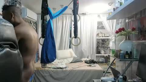 cazador 99 online show from February 25, 2026, 3:43 pm