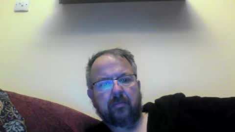 robxx32 online show from February 18, 2026, 5:25 am