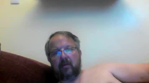 robxx32 online show from May 4, 2026, 9:44 pm