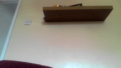 robxx32 online show from May 6, 2026, 9:14 am