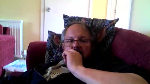 robxx32 online show from May 8, 2026, 3:06 pm