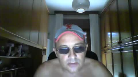 robertino online show from September 28, 2025, 11:26 am