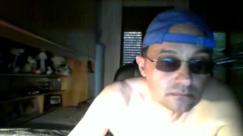robertino online show from August 8, 2026, 11:45 am