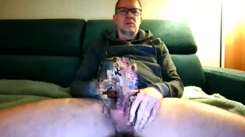 rocco95340 online show from March 31, 2026, 12:01 am