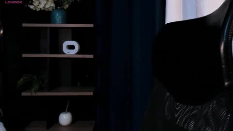 Snapshot of rocco_santos chatting on October 18, 2025, 1:52 am rocco_santos online show from October 18, 2025, 1:52 am