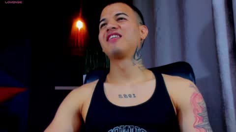 rocco_santos online show from April 29, 2026, 6:25 pm