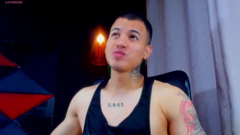 rocco_santos online show from May 2, 2026, 5:40 pm