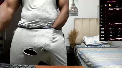 Snapshot of roccoblack02 chatting on September 19, 2025, 10:38 am onlyfans user waga122   follow my accounts of Instagram Waga122 oficial twitter waga122  thanks you guys online show from September 19, 2025, 10:38 am