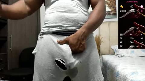 Snapshot of roccoblack02 chatting on October 11, 2025, 10:36 am onlyfans user waga122   follow my accounts of Instagram Waga122 oficial twitter waga122  thanks you guys online show from October 11, 2025, 10:36 am