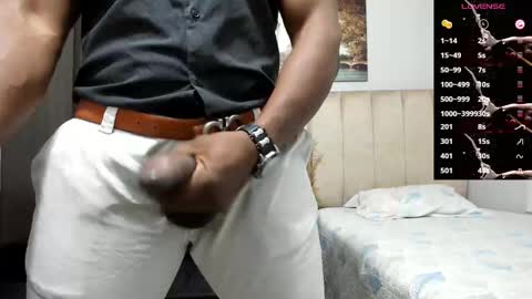 Snapshot of roccoblack02 chatting on October 22, 2025, 10:48 am onlyfans user waga122   follow my accounts of Instagram Waga122 oficial twitter waga122  thanks you guys online show from October 22, 2025, 10:48 am