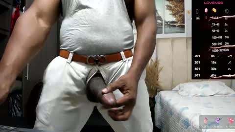 Snapshot of roccoblack02 chatting on October 23, 2025, 11:03 pm onlyfans user waga122   follow my accounts of Instagram Waga122 oficial twitter waga122  thanks you guys online show from October 23, 2025, 11:03 pm