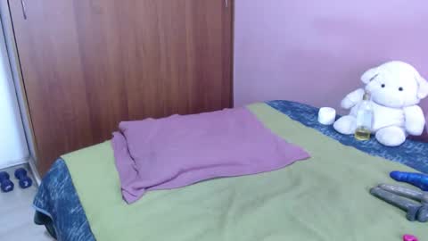 Snapshot of rochelle_xxx chatting on September 22, 2025, 8:44 pm Rochelle online show from September 22, 2025, 8:44 pm