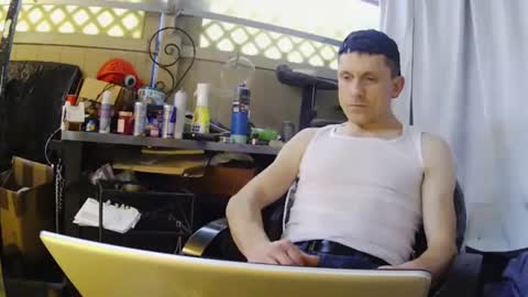 muscleboi slave online show from February 22, 2025, 1:00 am