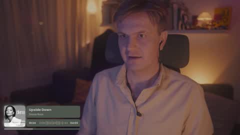 Rocket Bunny online show from October 8, 2025, 12:30 am