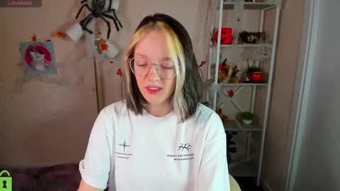 Rockett online show from November 6, 2025, 1:06 am