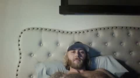 Snapshot of rockhardsurfers chatting on January 1, 2025, 9:39 am rockhardsurfers online show from January 1, 2025, 9:39 am