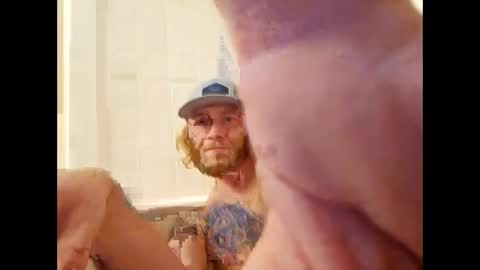 Snapshot of rockhardsurfers chatting on January 23, 2025, 4:30 am rockhardsurfers online show from January 23, 2025, 4:30 am